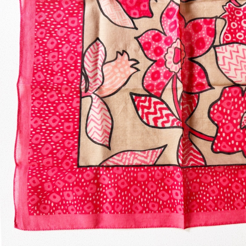 Adrienne Vittadini Vintage Red Flowered Scarf - Picture 5 of 11